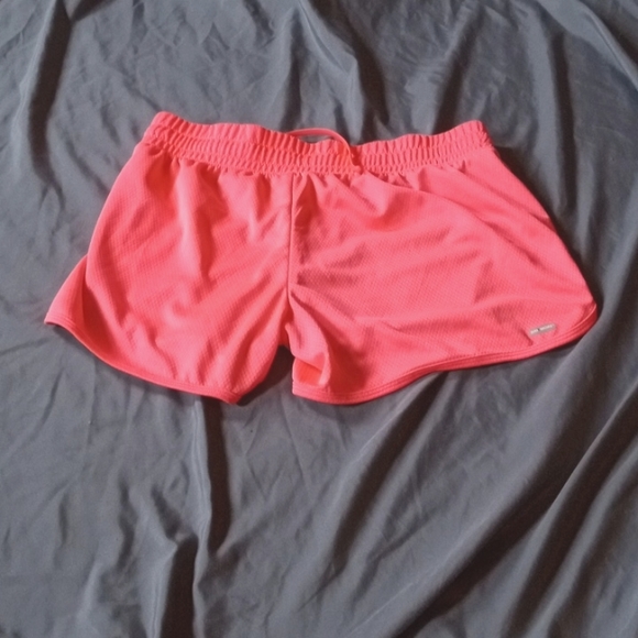 Danskin now pink shorts - Picture 2 of 5
